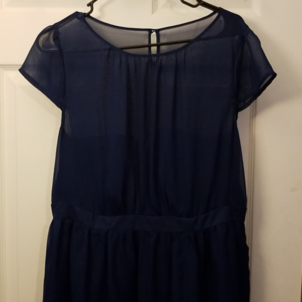 Dress - Picture 2 of 3